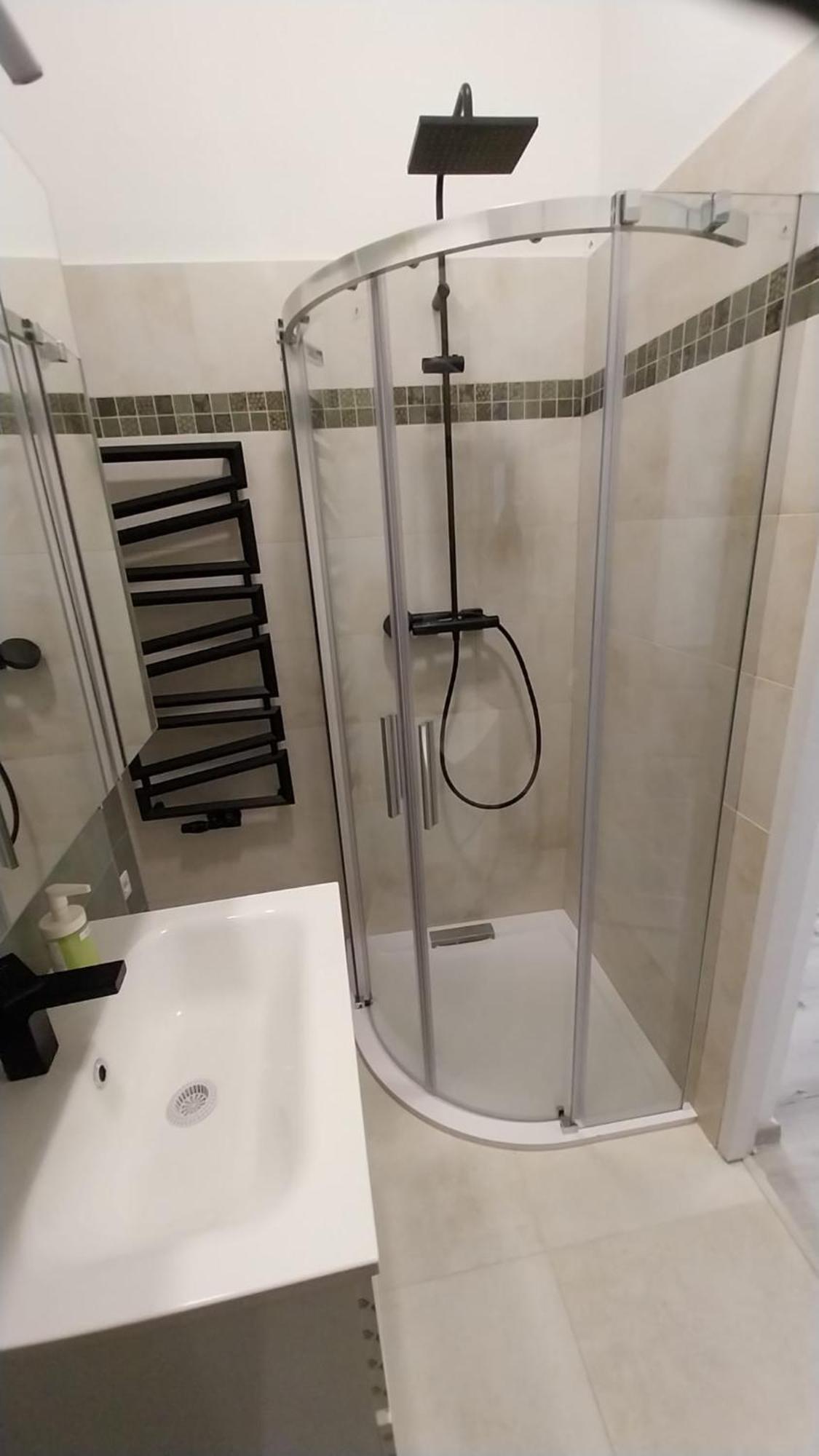 Szekely Apartment Near Deak Ferenc Square With Free Parking In Garage ブダペスト エクステリア 写真